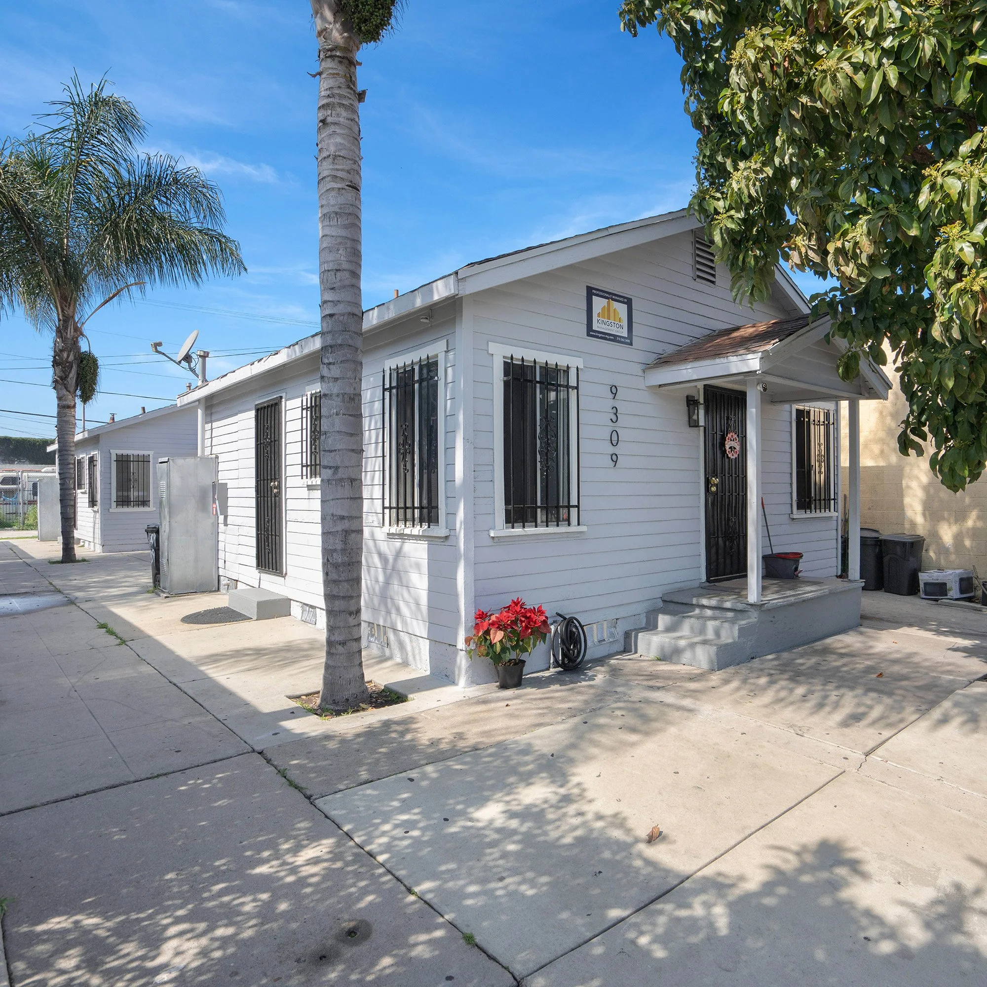 9309 S Broadway