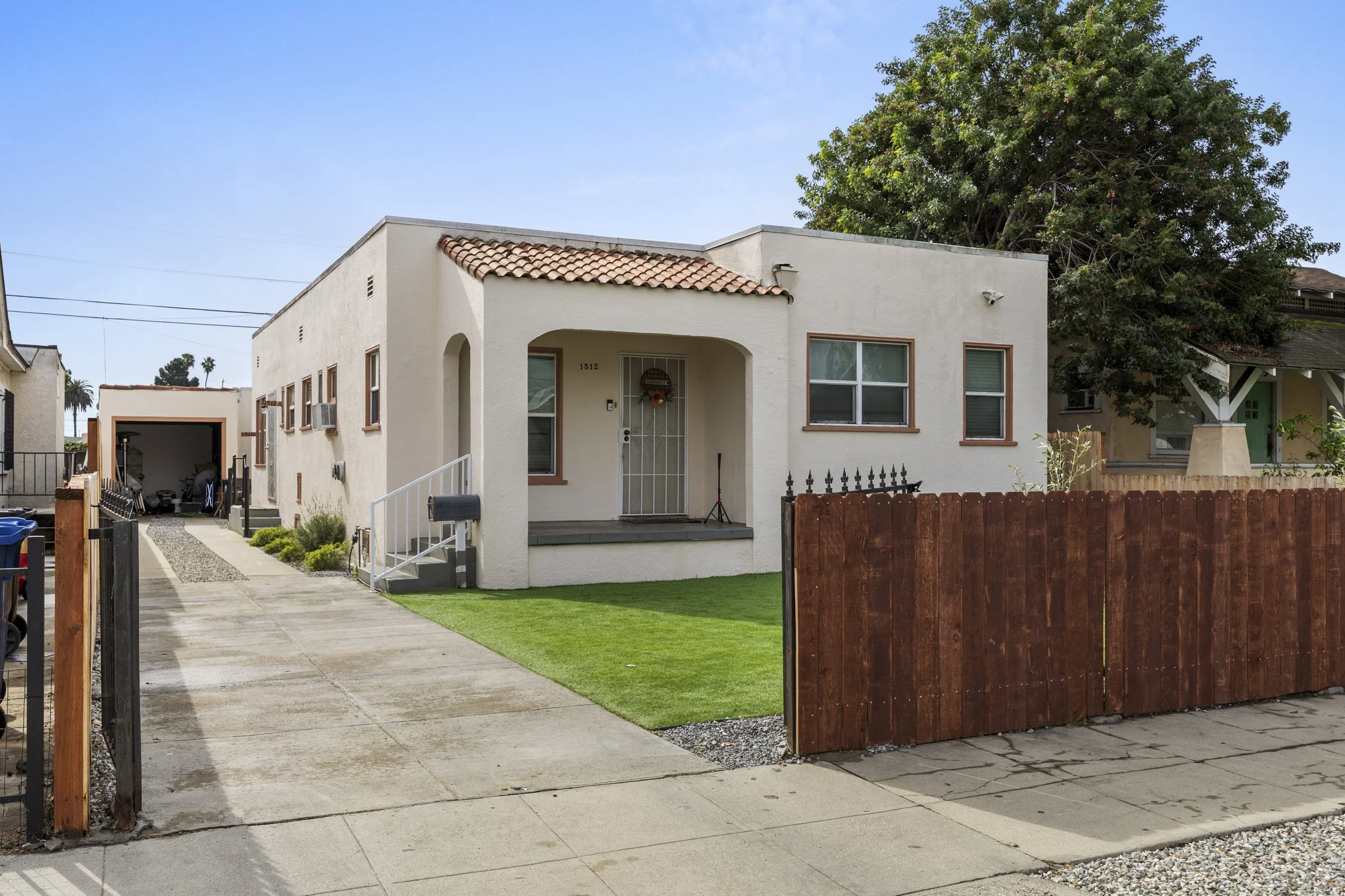 1510 W 52nd Street